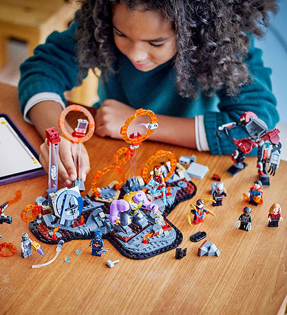 LEGO مارفل أفنجرز إند جيم - المعركة الأخيرة 76323
