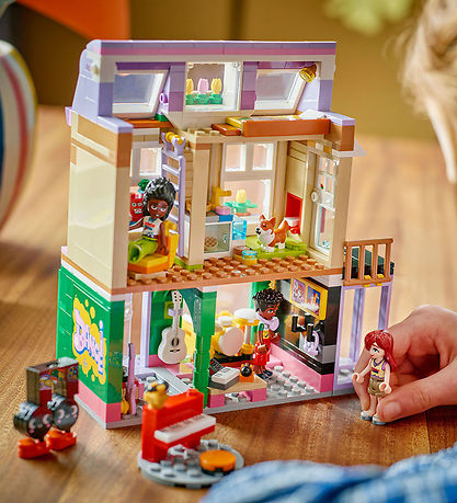 LEGO® Friends - Music Store & Apartment 42653