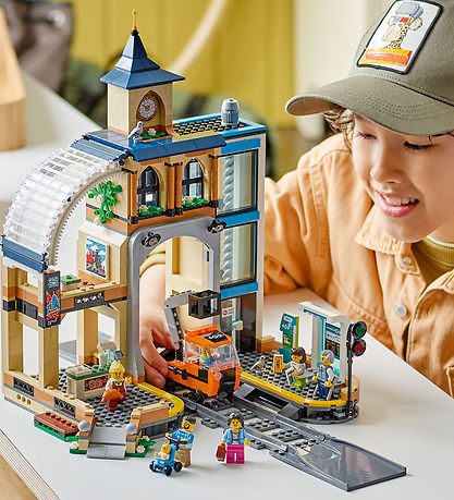 LEGO® City - Central Train Station 60469 (752 pcs) LEGO® City - Central Train Station 60469 (752 pcs)