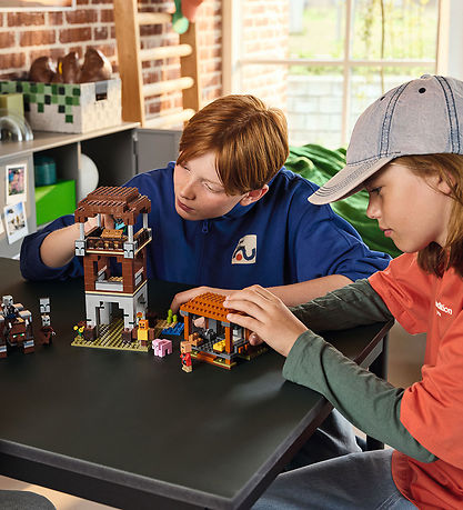 LEGO® Minecraft - Pillager Outpost & Ravager 21278 - 665 pcs LEGO® Minecraft - Pillager Outpost & Ravager 21278 - 665 pcs