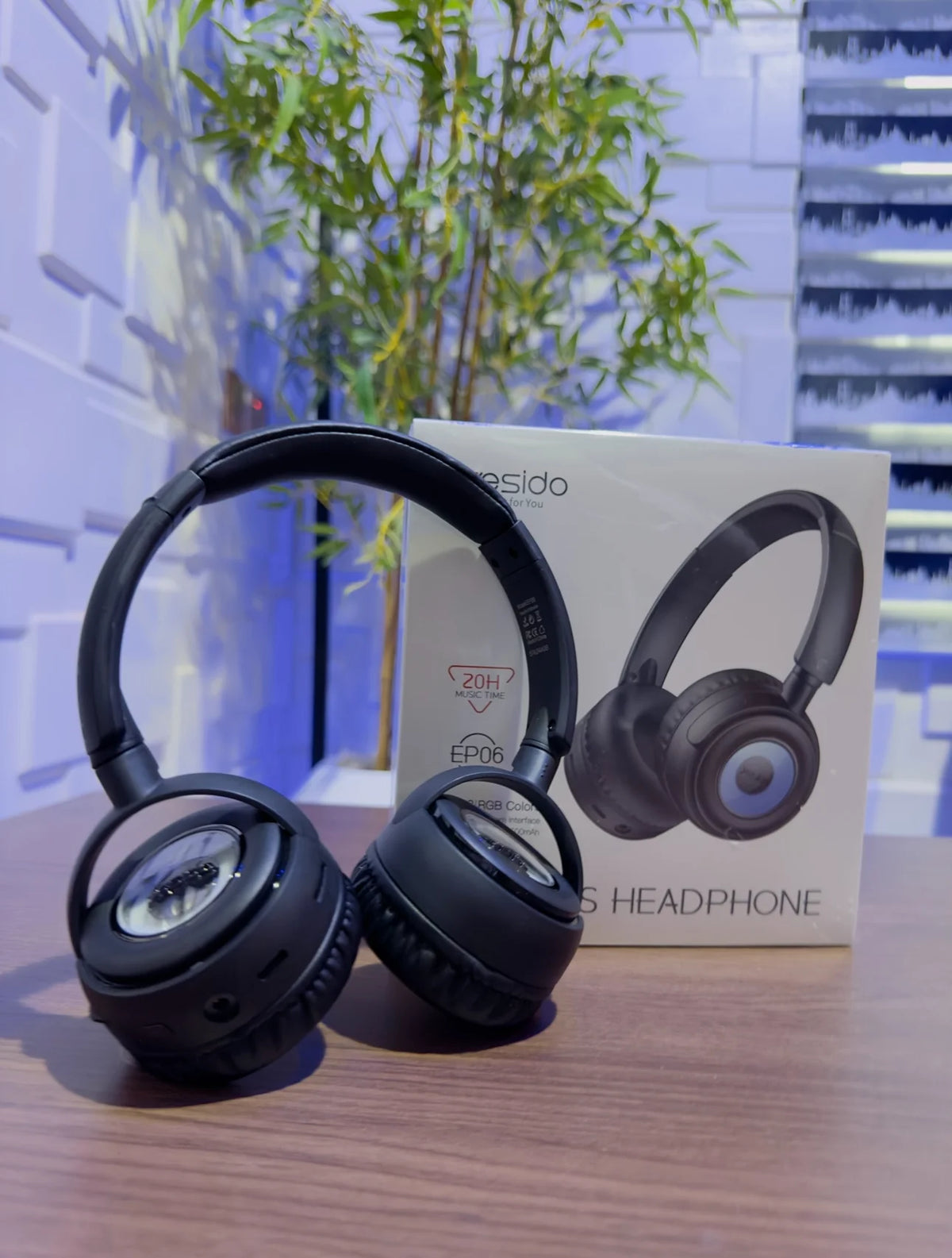 Yesido BT5.3 Headphones - RGB Lights & Long Battery Yesido BT5.3 Headphones - RGB Lights & Long Battery