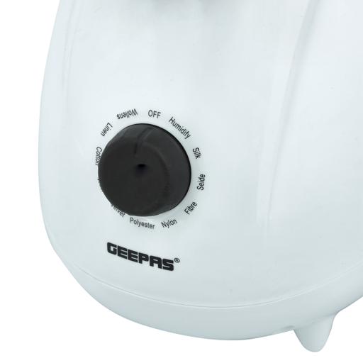 : Geepas Garment Steamer 2000W Power 1.8L Water Tank : Geepas Garment Steamer 2000W Power 1.8L Water Tank