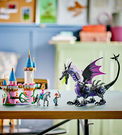 LEGO Disney – Maleficent’s Dragon Form 43240 – 583 pcs LEGO Disney – Maleficent’s Dragon Form 43240 – 583 pcs