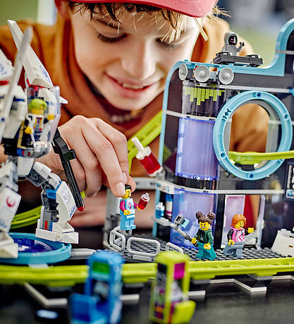 LEGO City Robot World Roller-Coaster Park 60421