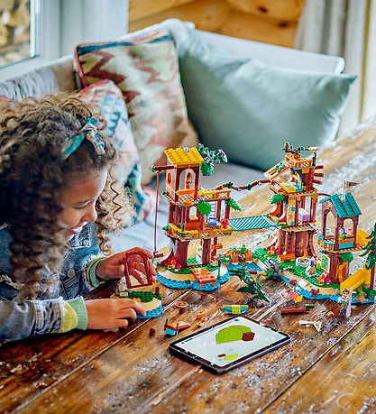 LEGO فريندز – بيت الشجرة في مخيم المغامرات 42631 – 1128