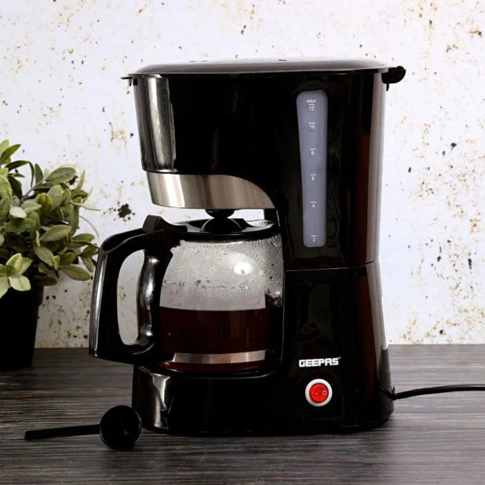 Geepas Cappuccino Maker 15 Bar Pressure 1.5L Water Tank Geepas Cappuccino Maker 15 Bar Pressure 1.5L Water Tank