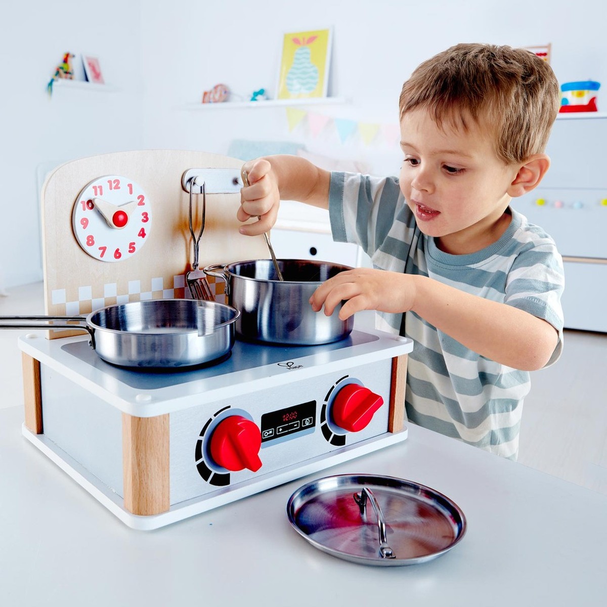 Hape 2-in-1 Kitchen & Grill Toy Kitchen