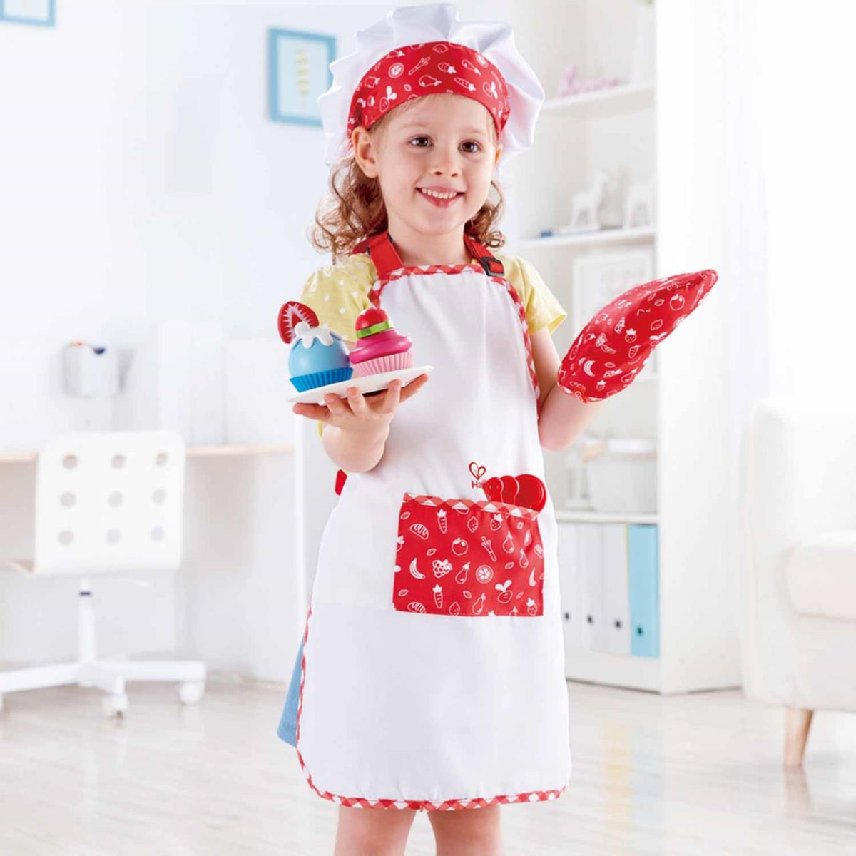 Hape Chef Pack Dress-Up Set