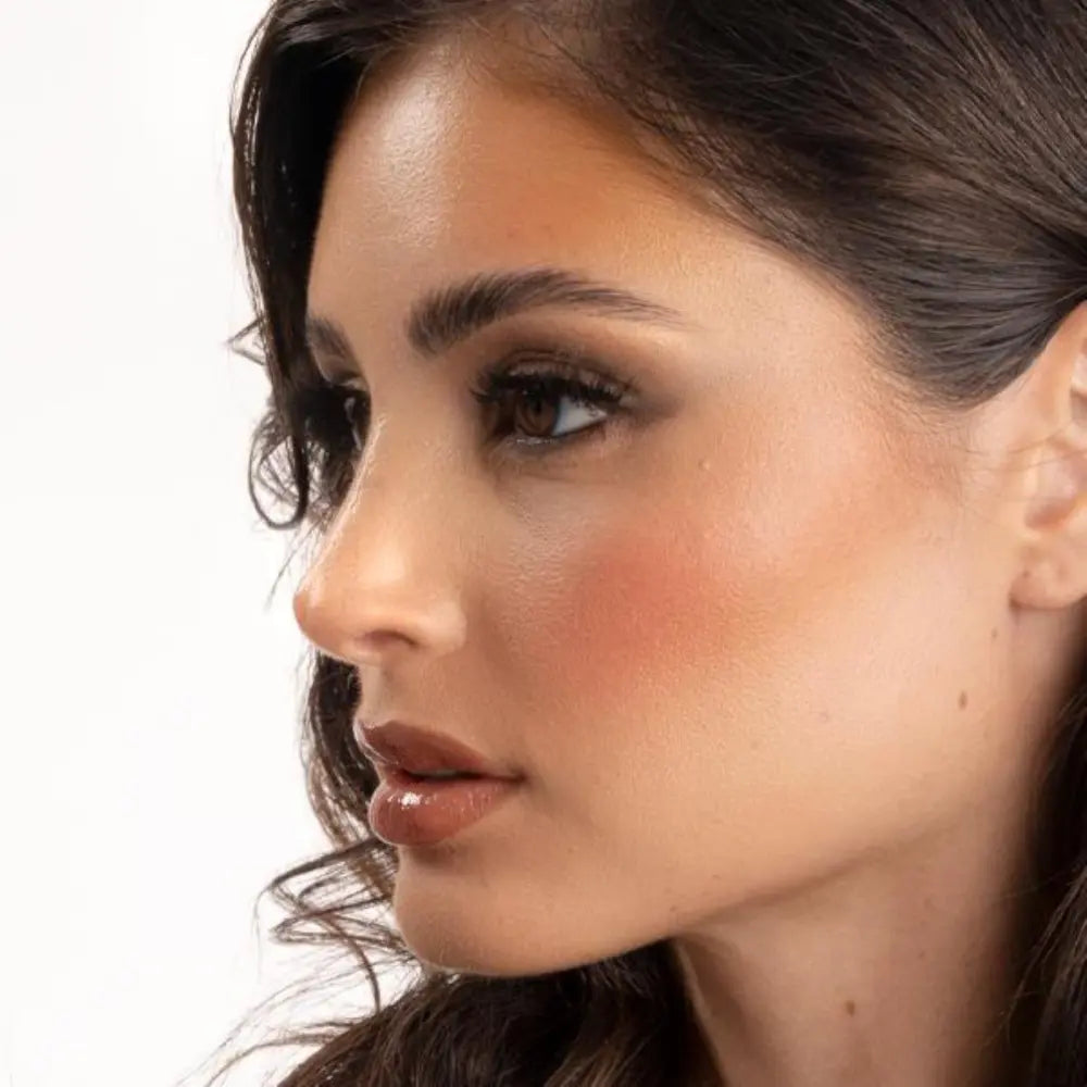 Farmasi Powder Blusher | Soft Radiant Cheek Color Farmasi Powder Blusher | Soft Radiant Cheek Color