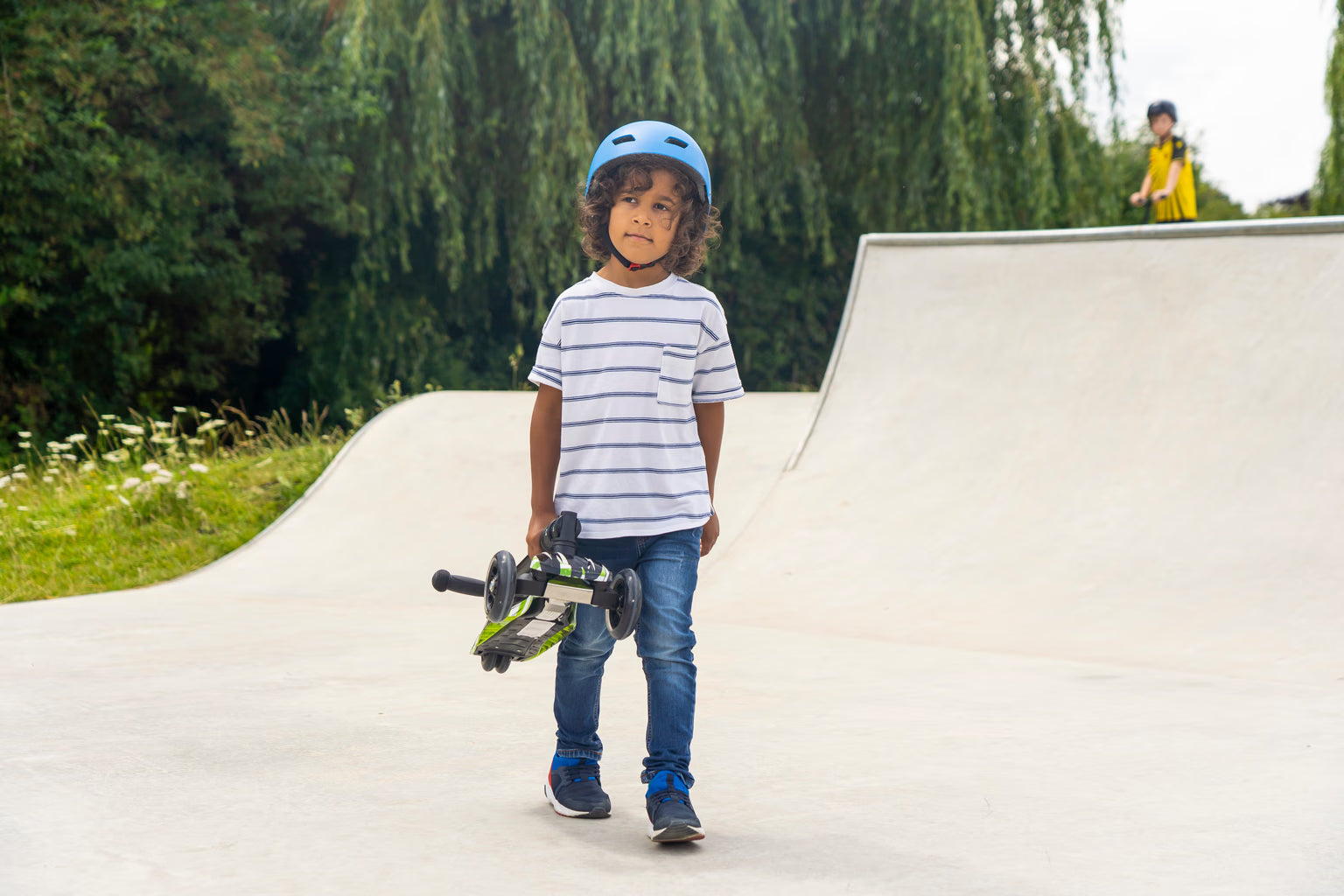 Boldcube Big 3-Wheel Scooter – Swift Green, Age 5-10 Boldcube Big 3-Wheel Scooter – Swift Green, Age 5-10