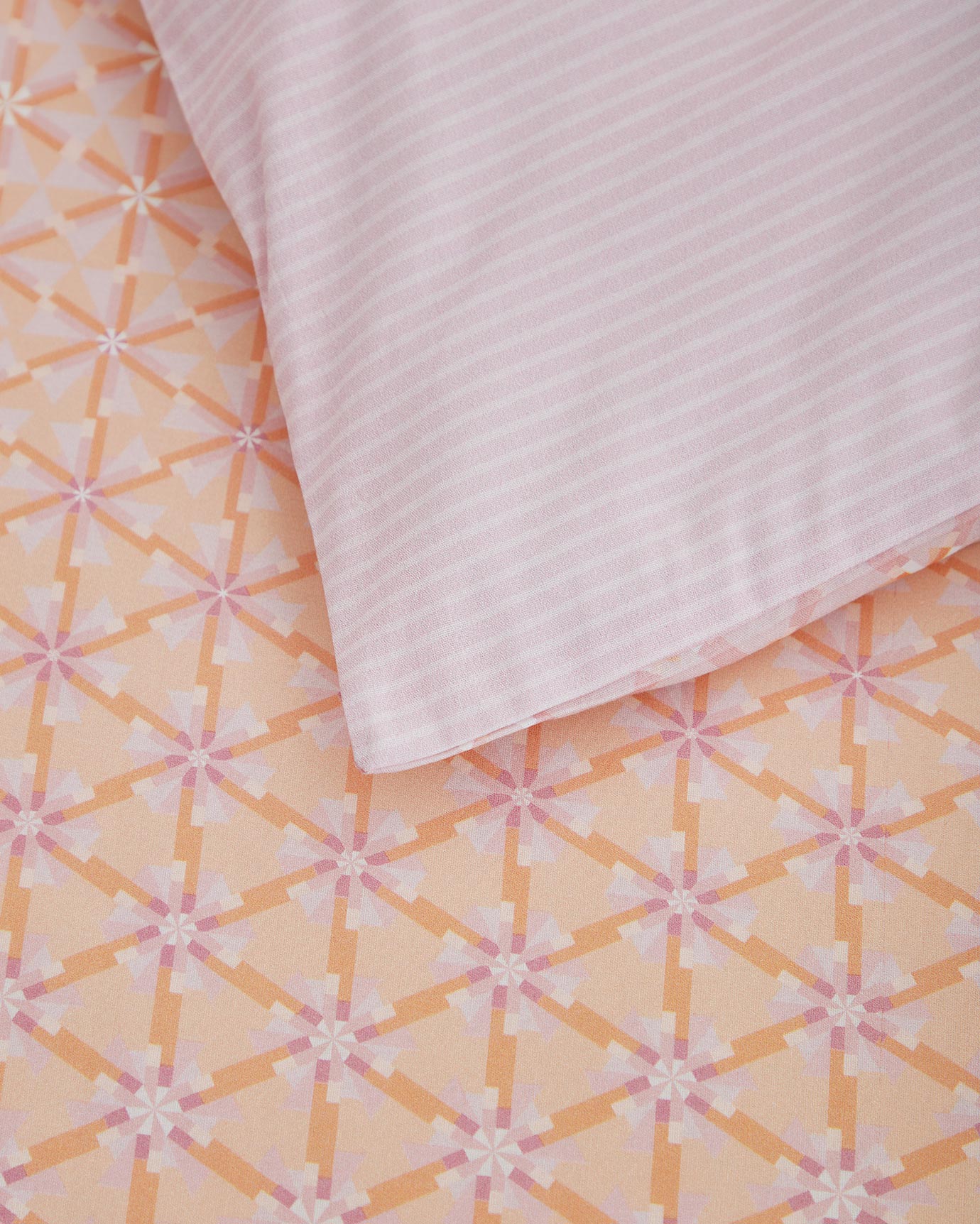 Rainger Single Size Duvet Cover Set - Madame Coco JO