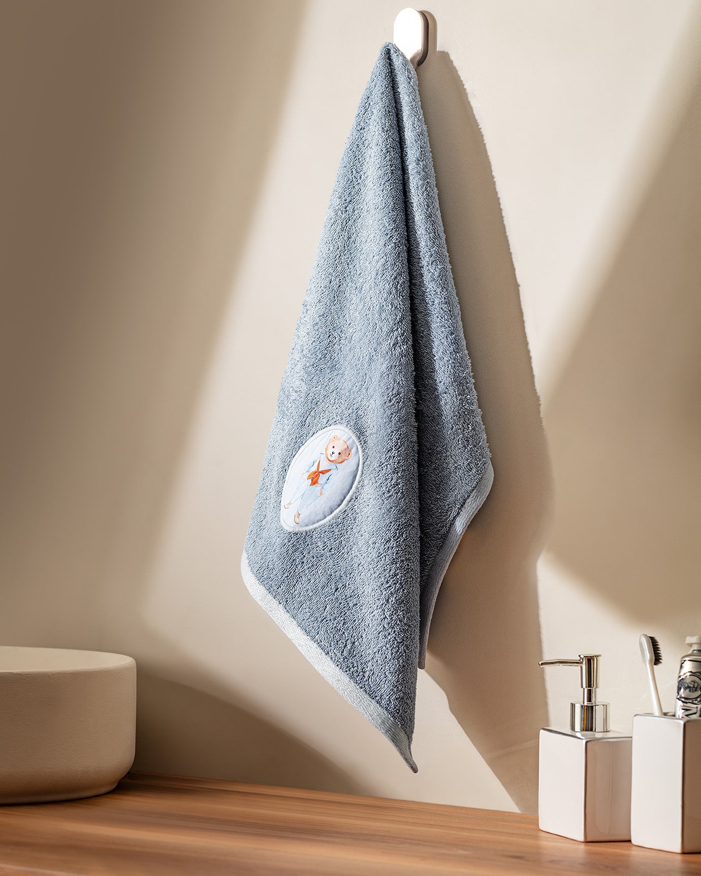 Billie Face Towel - Madame Coco JO