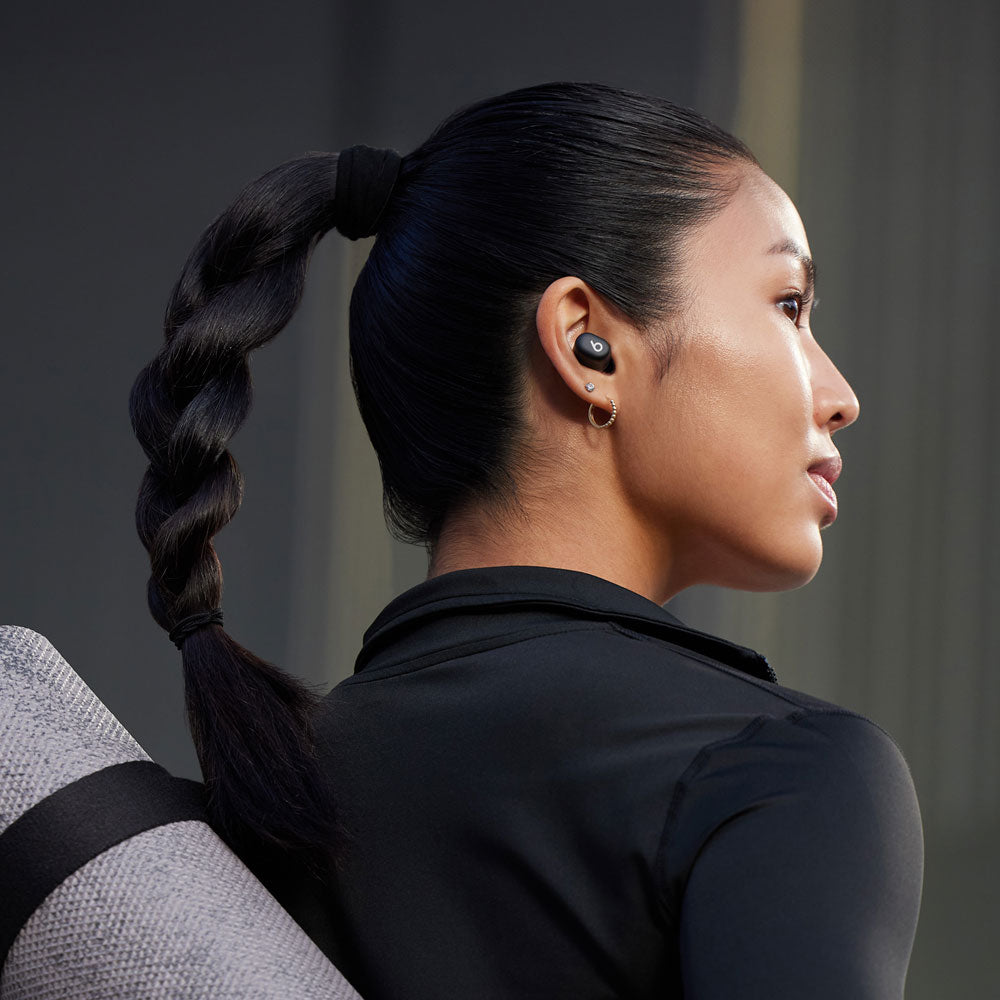 Beats Solo Buds – Big Sound in a Tiny, Comfortable Fit