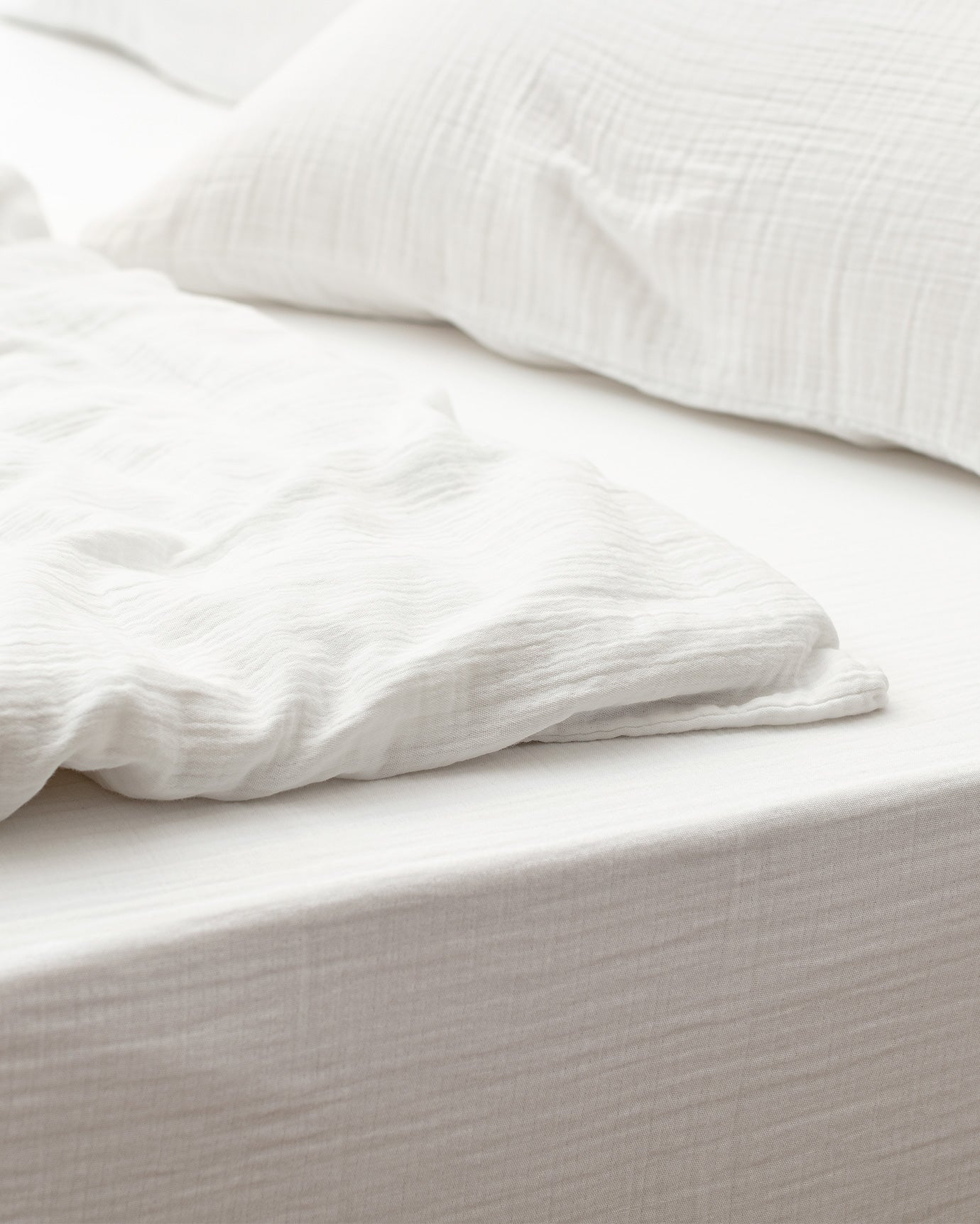 Marla Muslin Superking Size Duvet Cover Set - Fitted - Madame Coco JO