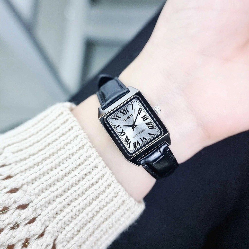 Casio LTP-V007L-7B1 Women's Rectangular Leather Strap Casio LTP-V007L-7B1 Women's Rectangular Leather Strap