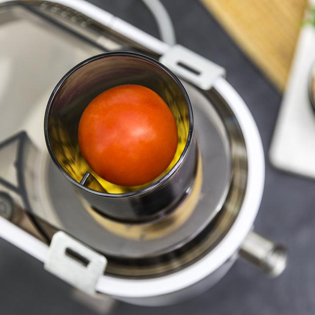 Cecotec StrongTitanium 19000 XXL 1300W Centrifugal Juicer Cecotec StrongTitanium 19000 XXL 1300W Centrifugal Juicer