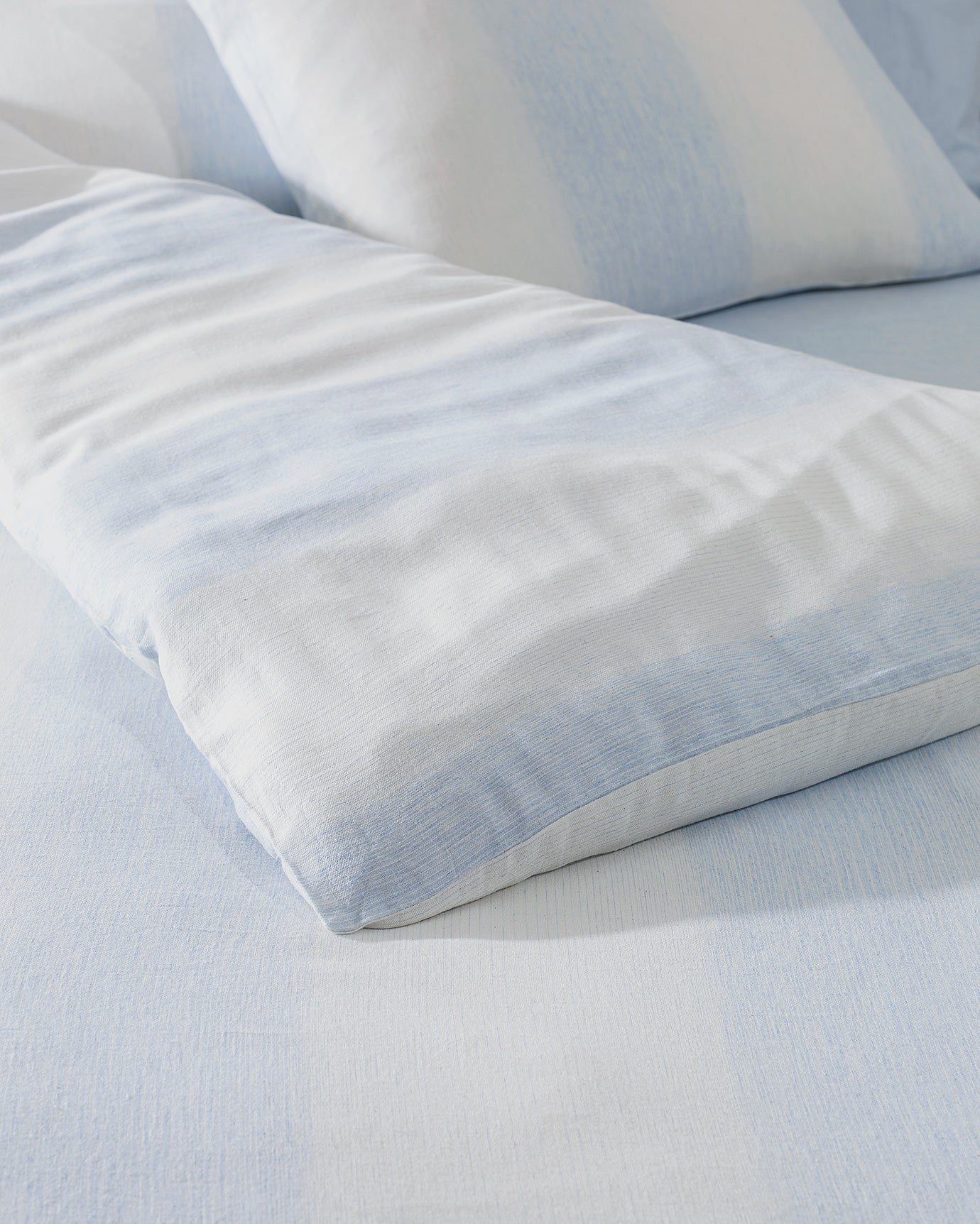Berthe Double Size Dobby Duvet Cover Set - Madame Coco JO