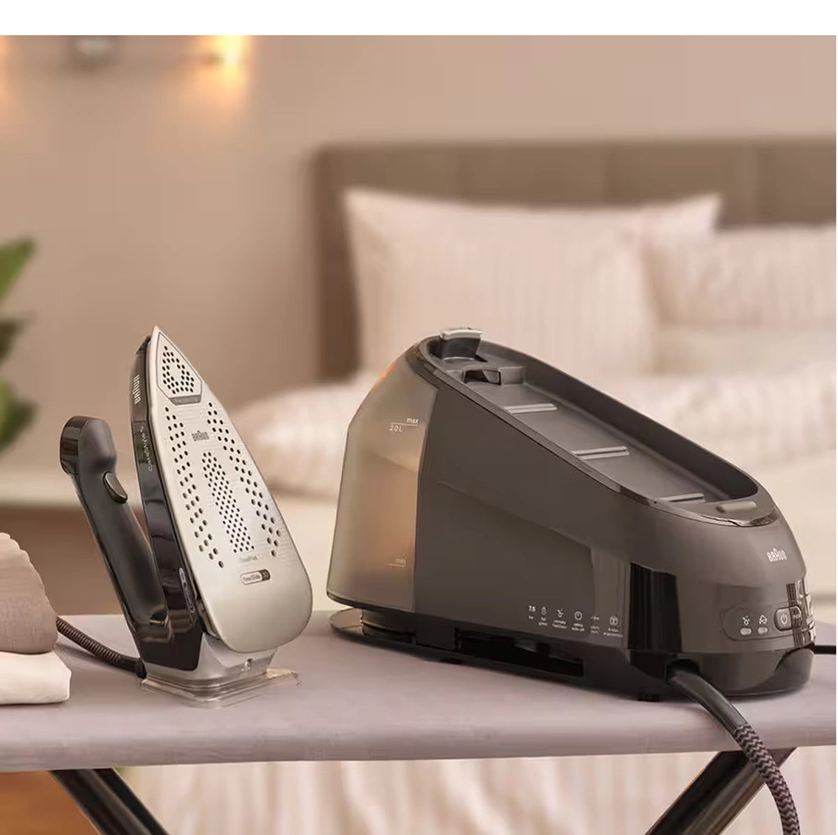 مكواة بخار براون CareStyle 5 ‏2400 واط 2 لتر FreeGlide 3D