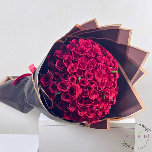 Grand Red Roses Bouquet