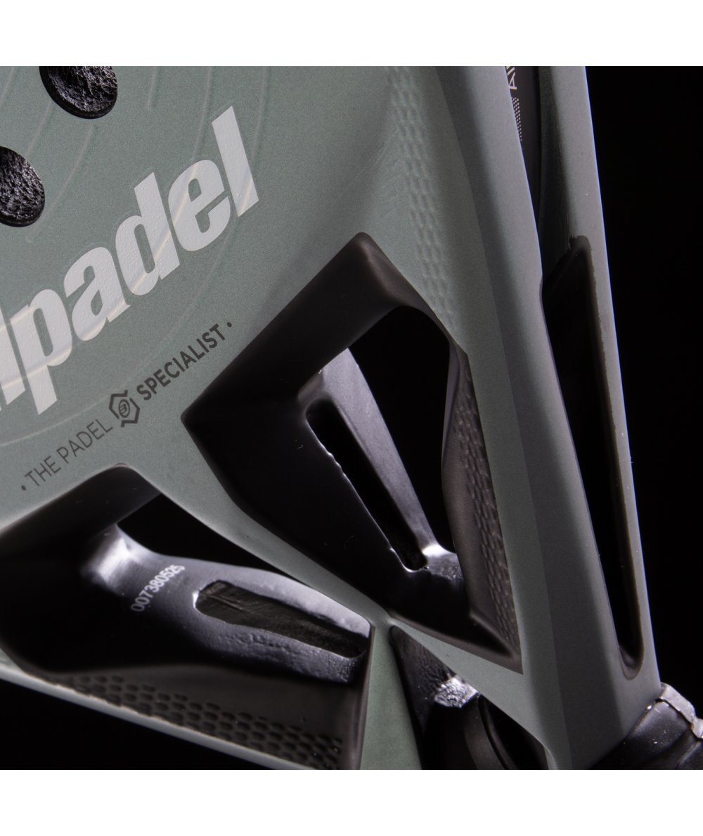 Bullpadel Hack 04 2026 – The Ultimate Power and Speed Racket