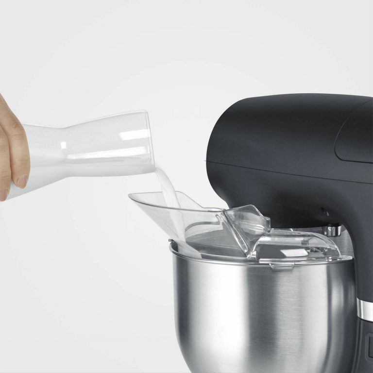 Severin Kitchen Robot – 1000W Power & 5.5L Capacity Severin Kitchen Robot – 1000W Power & 5.5L Capacity