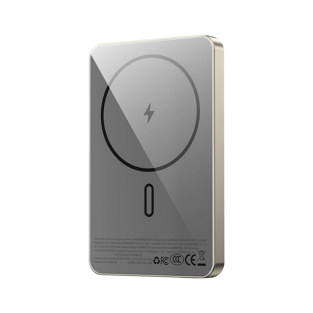 بنك طاقة مغناطيسي فائق النحافة من ويوو بسعة 5000 مللي أمبير - شحن لاسلكي بقوة 15 واط (فضي)
