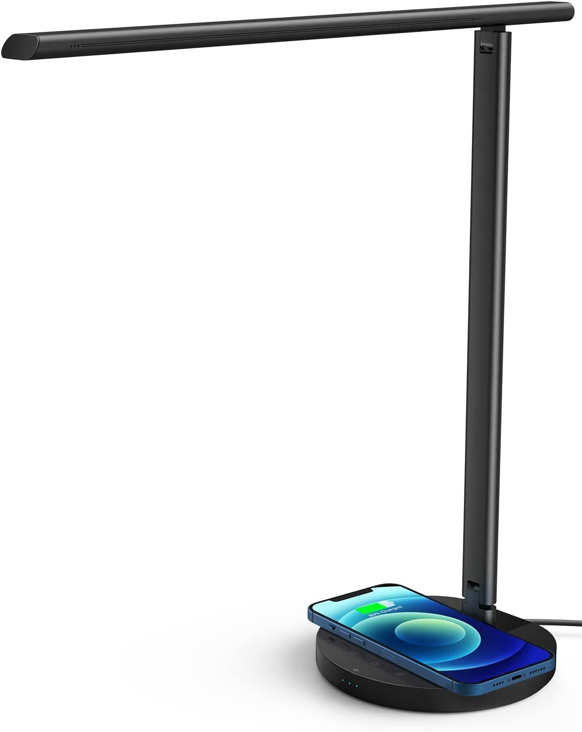 MOMAX LED Desk Lamp with Smart Wireless Charger - Black