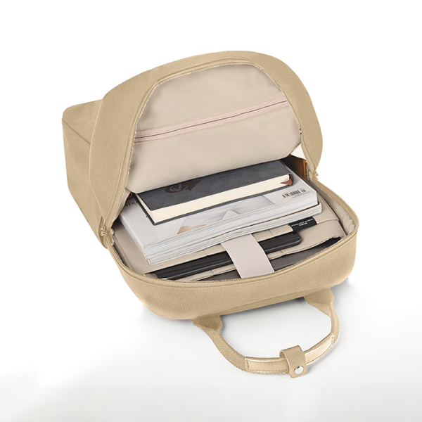 Wiwu Ora Backpack - Ivory Wiwu Ora Backpack - Ivory